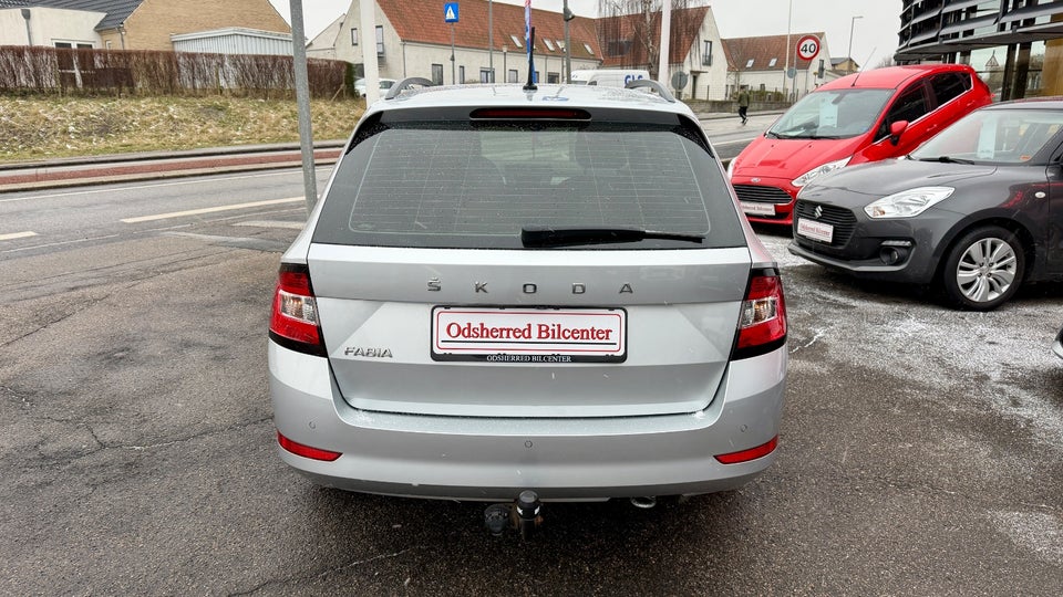 Skoda Fabia 1,0 TSi 95 Dynamic Combi DSG 5d