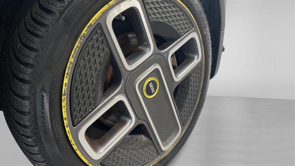 MINI Cooper SE Maximise 3d