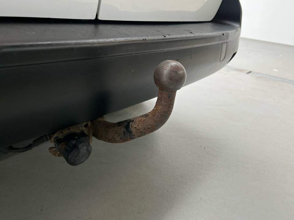 Toyota ProAce 1,6 D 95 Compact Base 5d