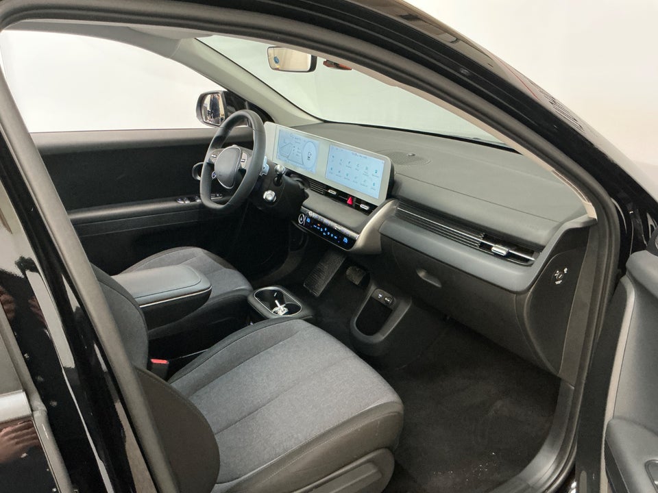 Hyundai Ioniq 5 77 Essential 5d