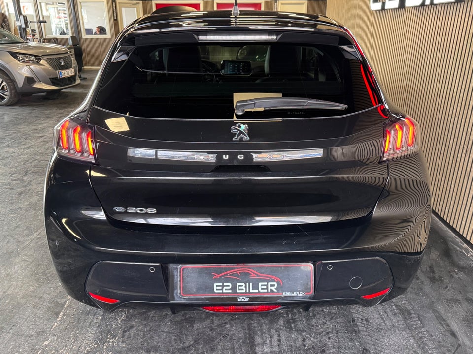 Peugeot e-208 50 Allure 5d