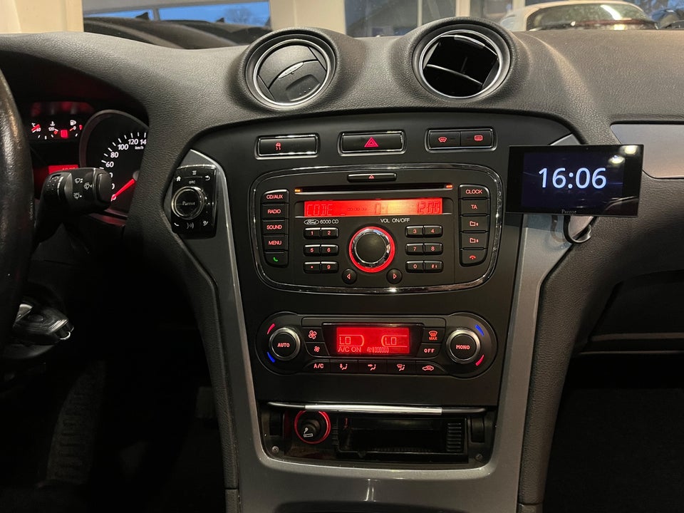 Ford Mondeo 2,0 TDCi 140 Collection stc. 5d