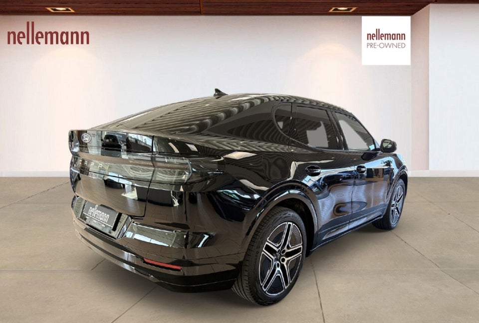 Ford Capri 77 Premium Extended Range 5d