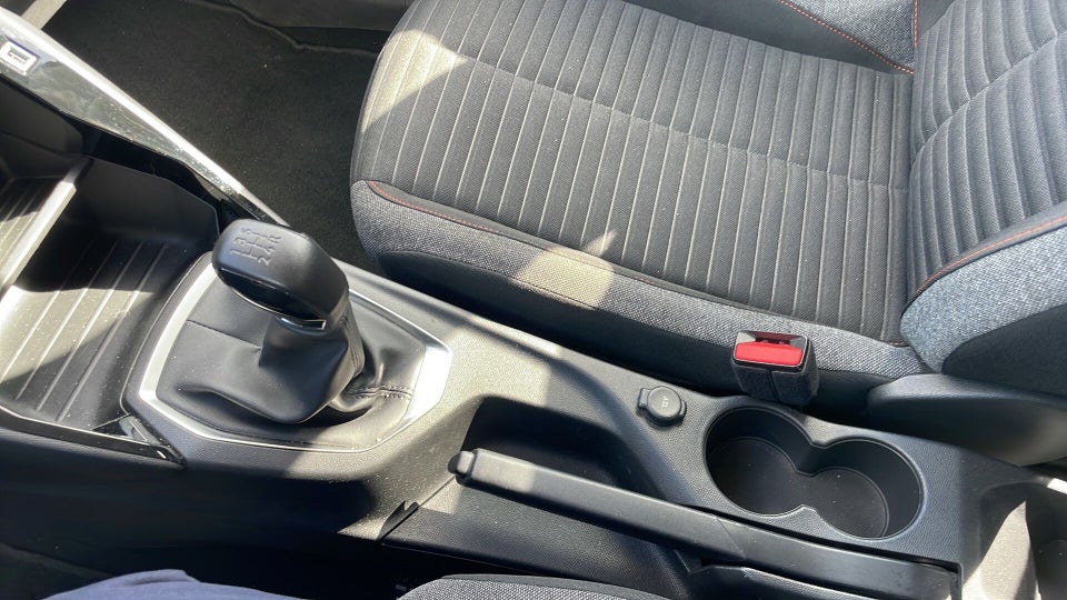 Peugeot 208 1,2 PureTech 75 Prime 5d