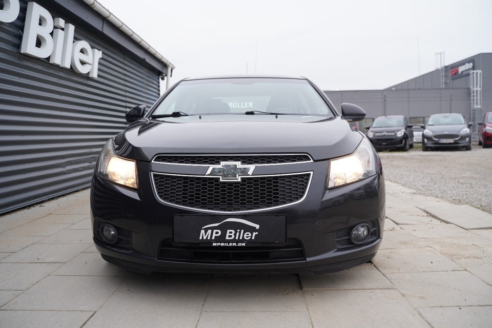 Chevrolet Cruze 2,0 VCDi 125 LSD 4d