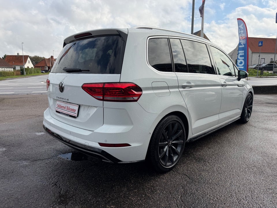 VW Touran 1,5 TSi 150 R-line DSG 7prs 5d
