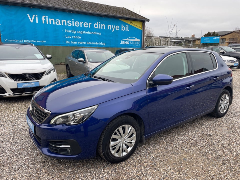 Peugeot 308 1,5 BlueHDi 130 Infinity 5d