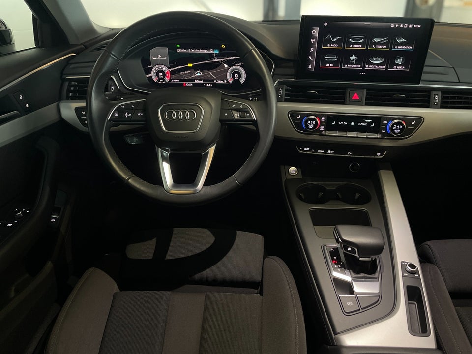 Audi A4 40 TFSi Prestige Avant S-tr. 5d