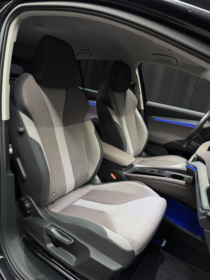 Skoda Enyaq 80 iV Lodge 5d