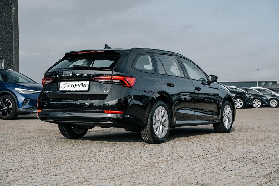 Skoda Octavia 1,4 TSi iV Plus Combi DSG 5d