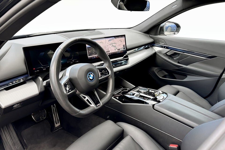 BMW i5 eDrive40 M-Sport 4d