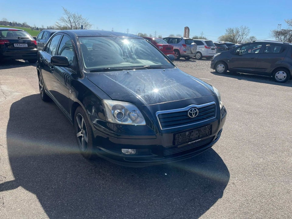 Toyota Avensis 2,0 VVT-i 4d