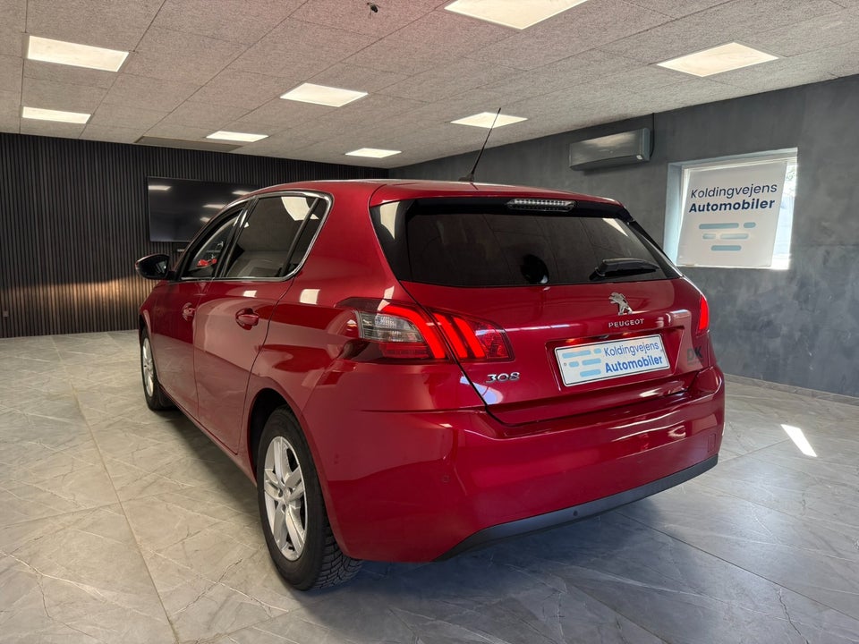 Peugeot 308 1,5 BlueHDi 130 Allure Pack SW EAT8 5d