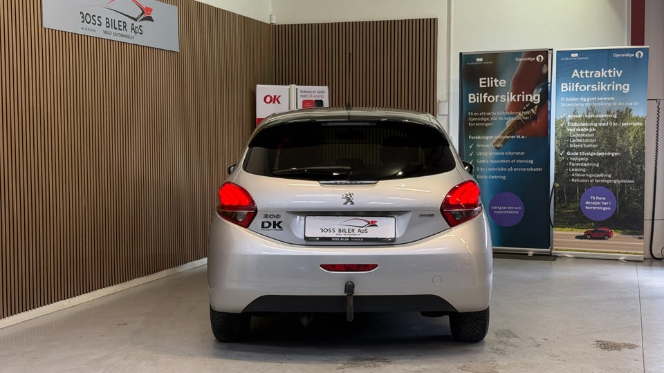 Peugeot 208 1,6 BlueHDi 100 Desire Sky 5d