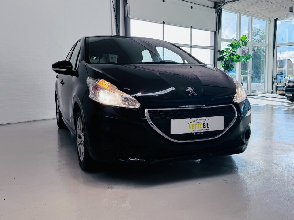 Peugeot 208 1,2 VTi Active 5d