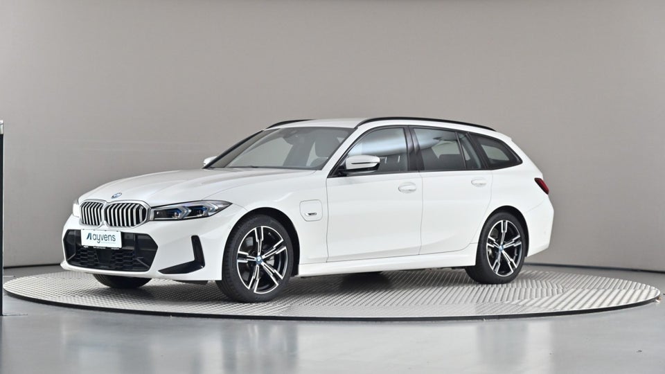 BMW 330e 2,0 Touring M-Sport aut. 5d