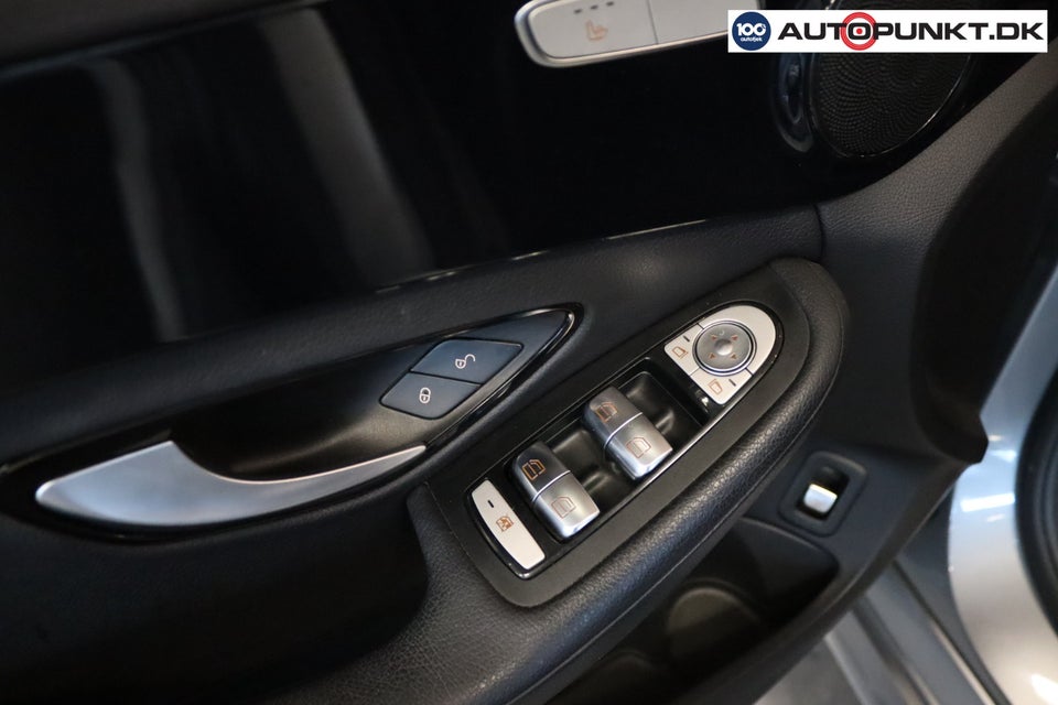 Mercedes C220 d 2,2 AMG Line stc. aut. 5d