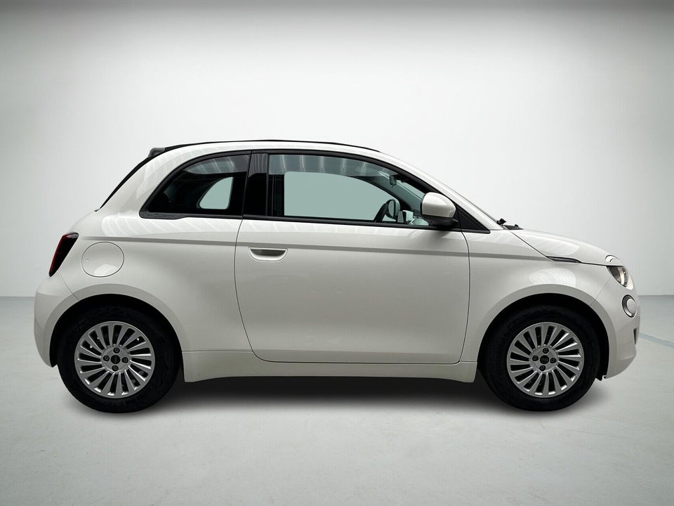 Fiat 500e 42 Icon Cabrio 2d