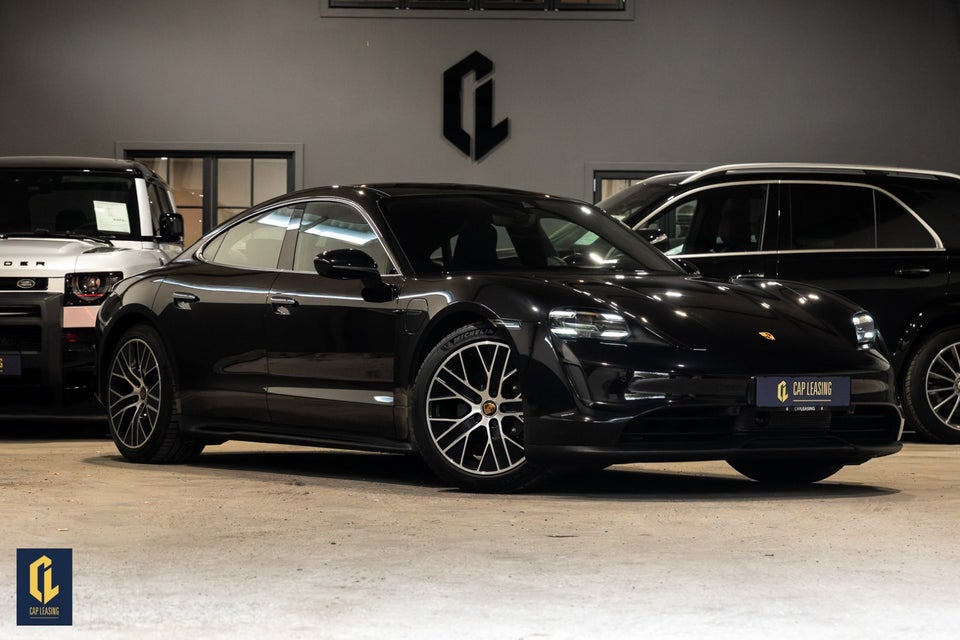 Porsche Taycan Performance+ 4d