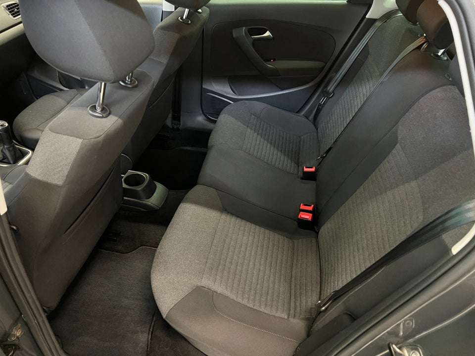 VW Polo 1,6 TDi 90 Comfortline BMT 5d