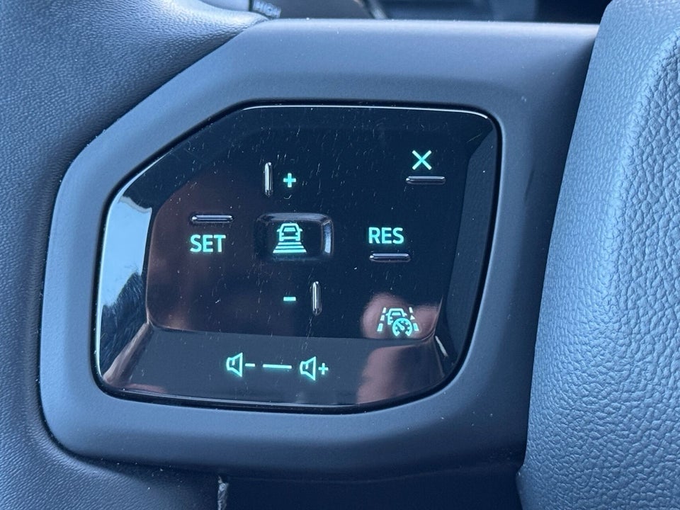 Ford Capri 77 Premium Extended Range 5d