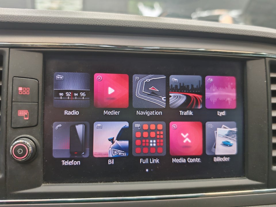 Seat Leon 2,0 TDi 150 Xcellence ST DSG 5d