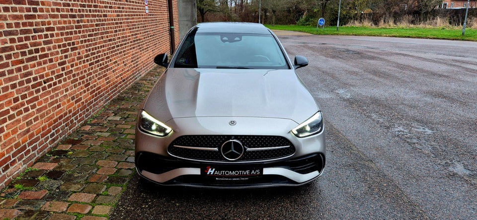 Mercedes C220 d 2,0 AMG Line aut. 4d