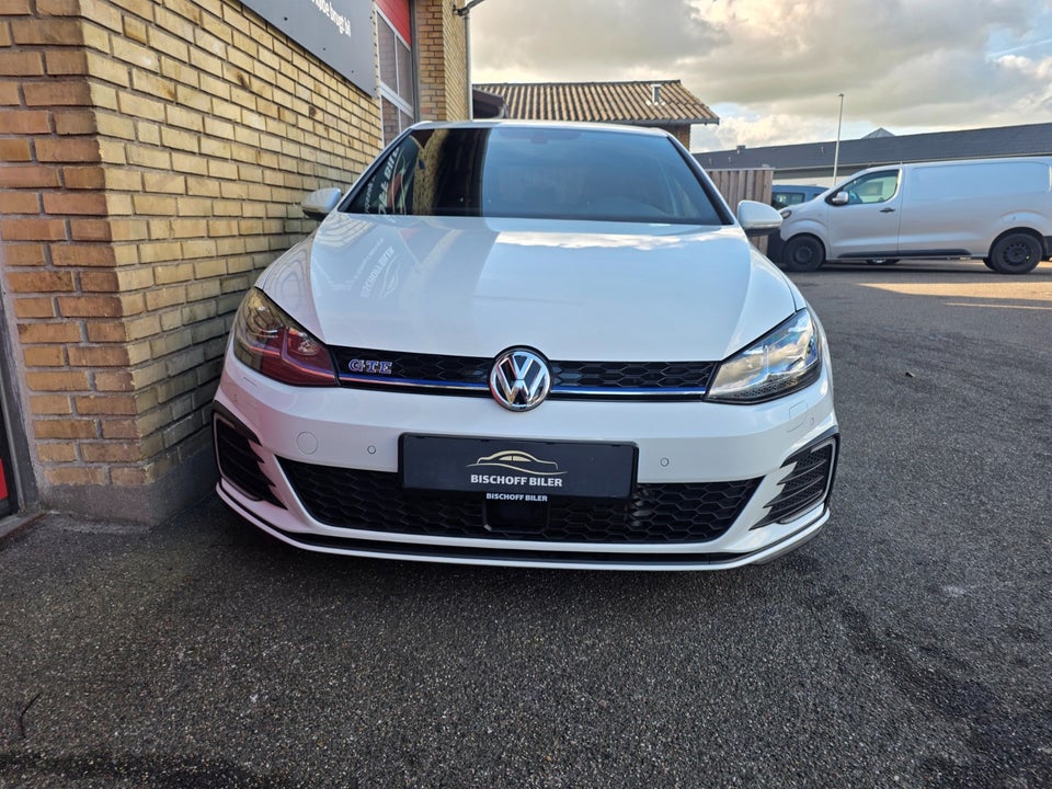 VW Golf VII 1,4 GTE DSG 5d