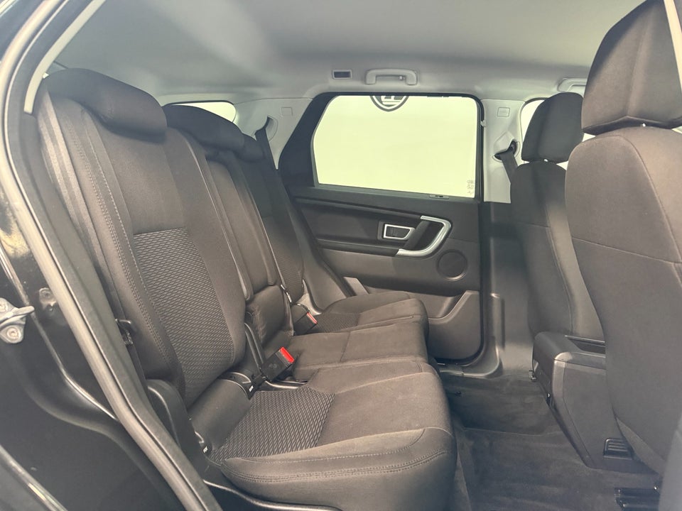 Land Rover Discovery Sport 2,0 eD4 SE 5d