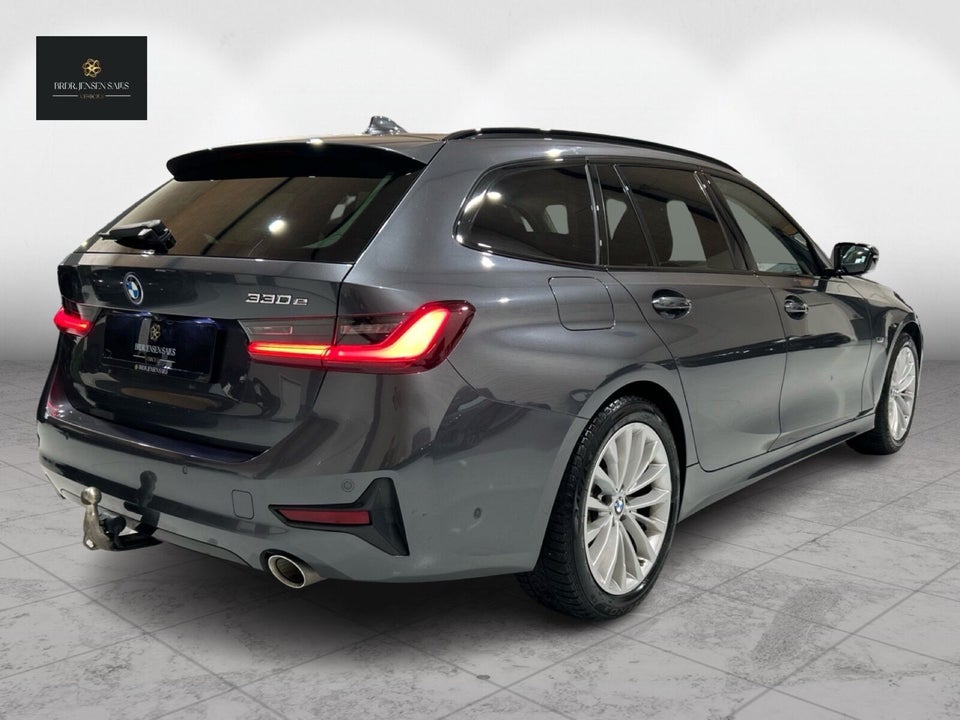 BMW 330e 2,0 Touring Sport Line aut. 5d
