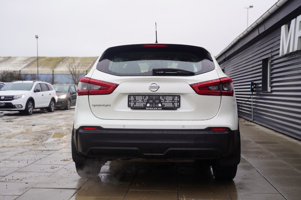 Nissan Qashqai 1,2 Dig-T 115 Acenta 5d