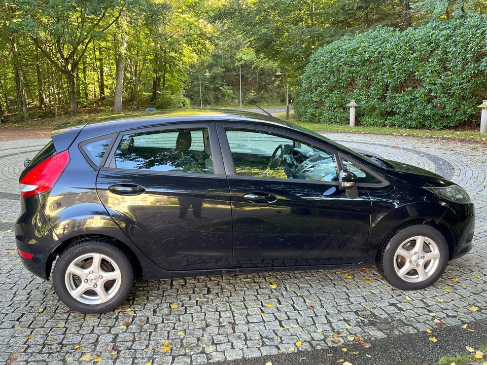 Ford Fiesta 1,4 Trend 5d