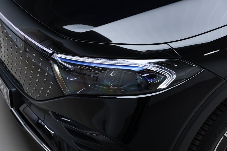 Mercedes EQB250+ AMG Premium 7prs 5d