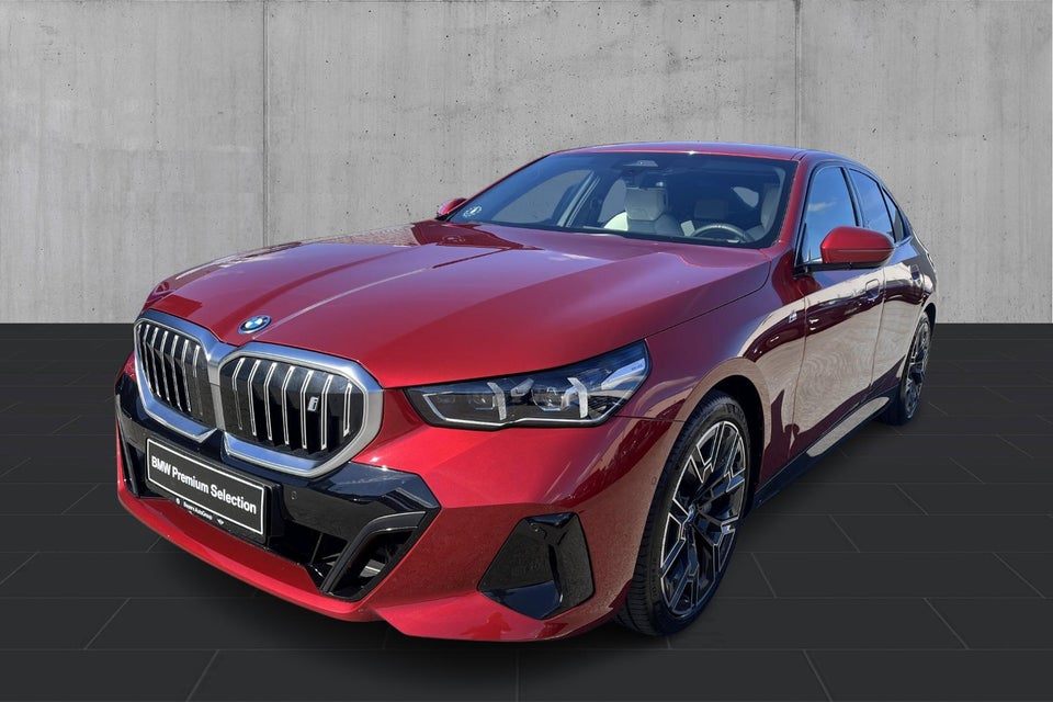 BMW i5 eDrive40 M-Sport 4d