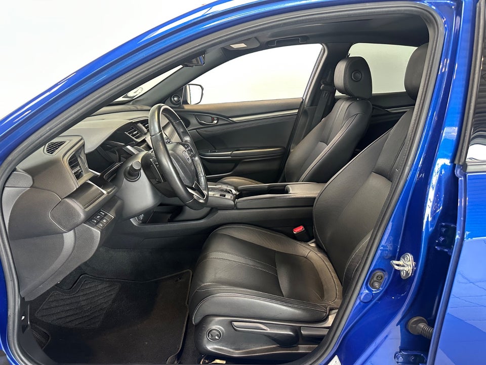 Honda Civic 1,5 VTEC Turbo Prestige CVT 5d