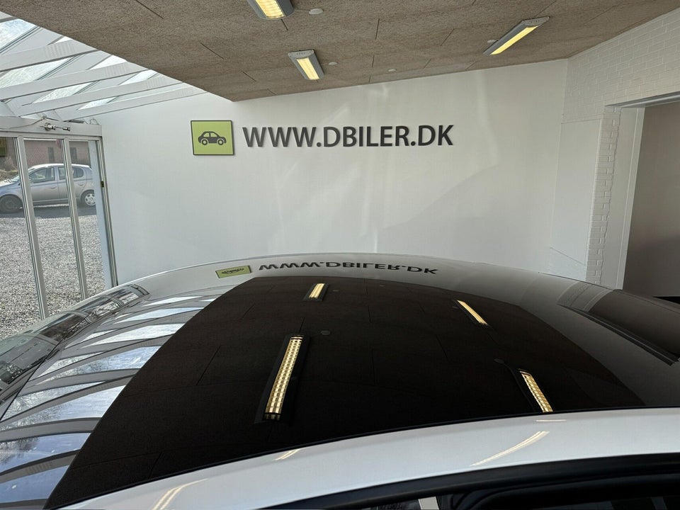 Tesla Model Y Long Range AWD 5d