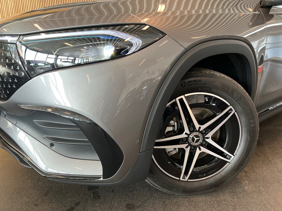 Mercedes EQB250+ AMG Premium 5d