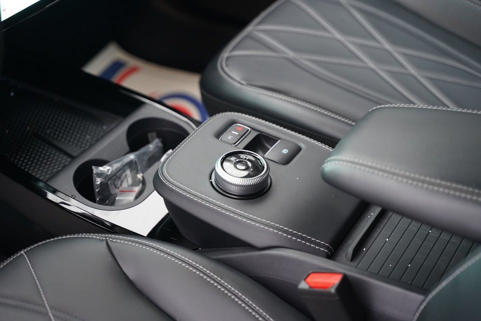 Ford Mustang Mach-E 72 Standard Range 5d