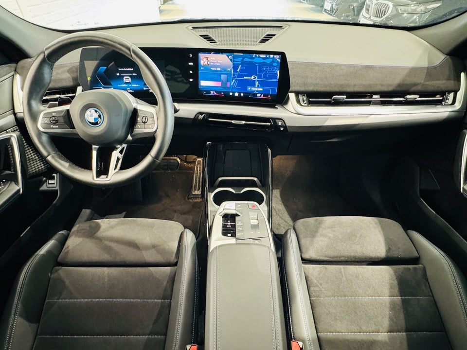 BMW iX2 eDrive20 M-Sport 5d