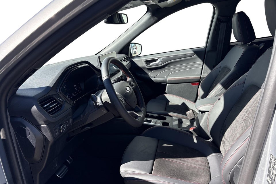 Ford Kuga 2,5 PHEV ST-Line X CVT 5d