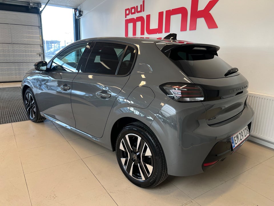 Peugeot 208 1,2 PureTech 100 Allure 5d