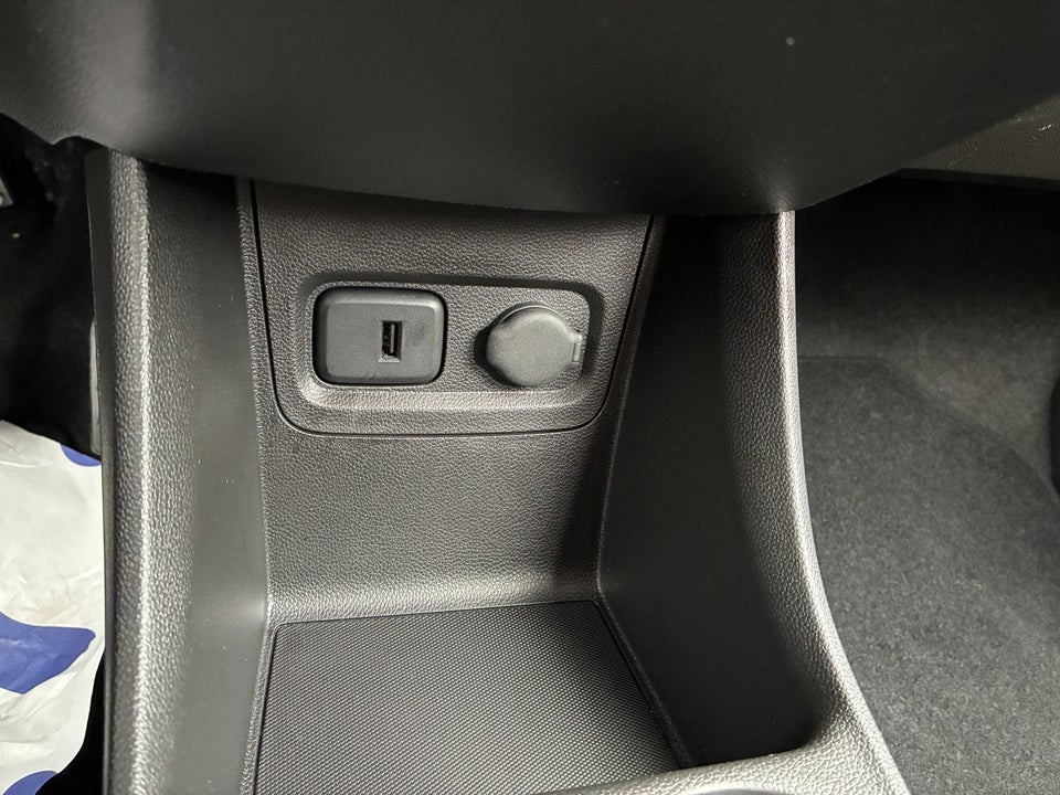 Opel Karl 1,0 Enjoy 5d