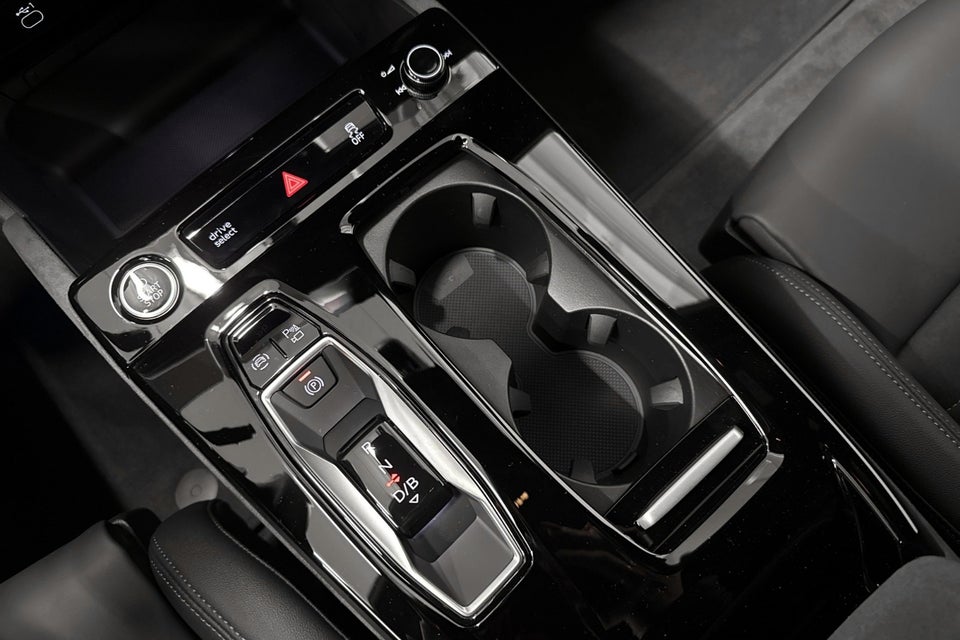 Audi A6 e-tron S-line plus performance Avant 5d