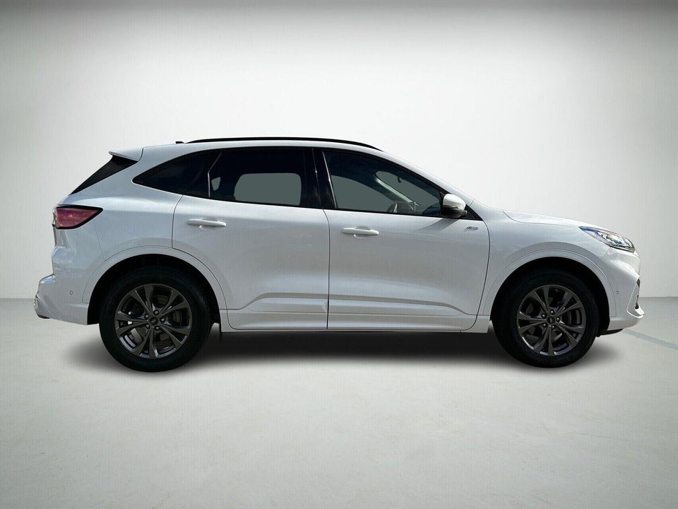 Ford Kuga 2,5 PHEV ST-Line X CVT 5d