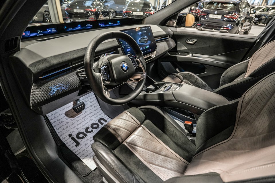 BMW iX3 xDrive50 Supercharged M-Sport Pro 5d