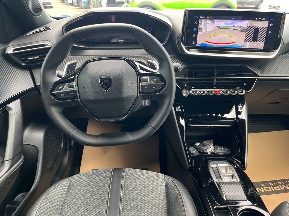 Peugeot 2008 1,2 PureTech 130 Allure EAT8 5d