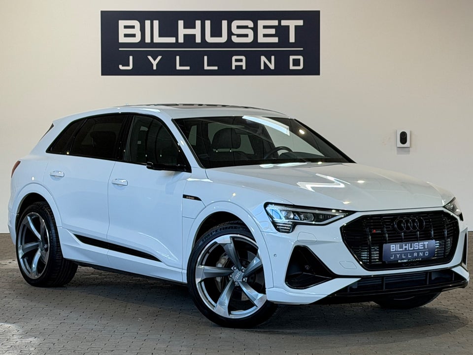 Audi e-tron 55 S-line quattro 5d