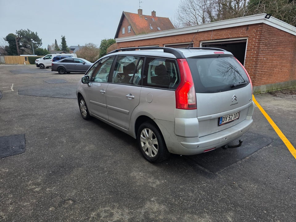 Citroën Grand C4 Picasso 1,6 HDi 112 Seduction 7prs 5d