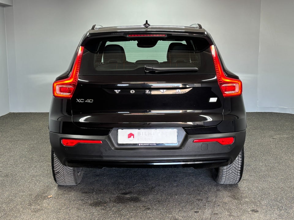 Volvo XC40 1,5 T5 ReCharge R-Design aut. 5d