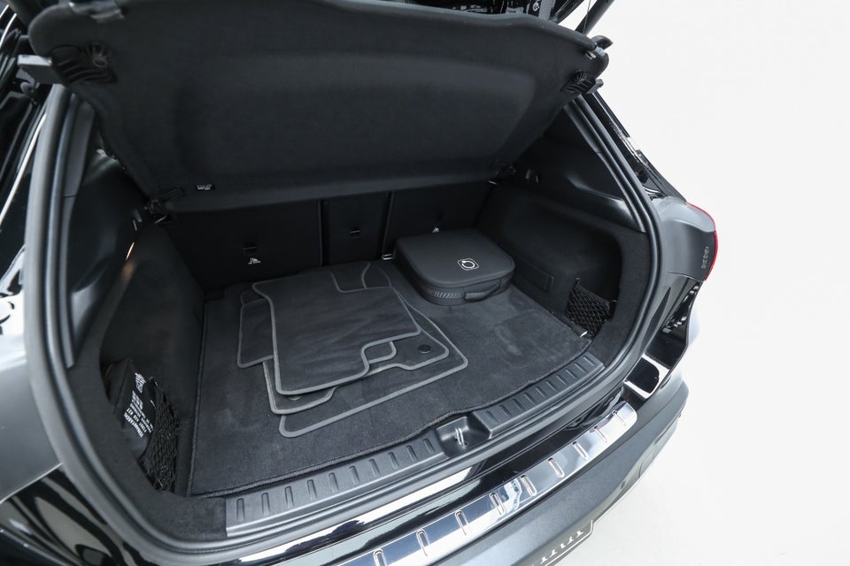 Mercedes EQA250+ AMG Advance 5d